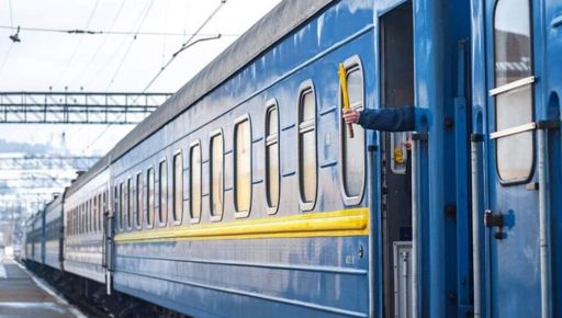Задержки поездов в Харьковской области: некоторые рейсы отстают от графика почти на семь часов