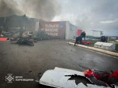 Росіяни обстріляли заправку на Харківщині: ДСНС оприлюднила кадри наслідків удару