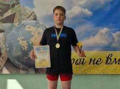 Харьковчанин победил на турнире по вольной борьбе, посвященном памяти защитника