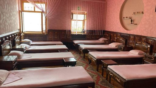 Замкнутые кровати и нарушения прав на труд: Офис Омбудсмена проверил Алексеевскую колонию