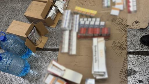 На Харківщині поліцейські знайшли в авто 270 пачок цигарок без акцизу