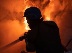 Пожежу після удару російського БПЛА по підприємству в Харкові загасили за 20 хвилин