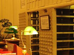 Активисты призывают избавиться от библиотеки Короленко в Харькове