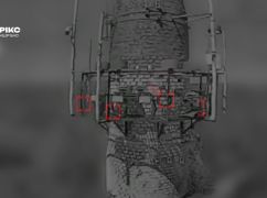 Прикордонники знищили вісім замаскованих антен окупантів на Харківщині: кадри з фронту