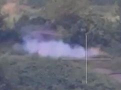 Пограничники успешно уничтожили технику и позиции врага в Харьковской области: кадры с места