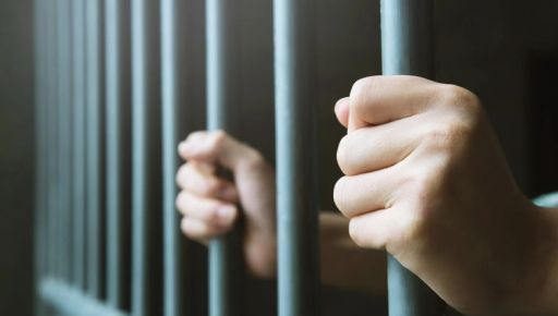 У Харкові чоловік декілька годин вбивав опонента в квартирі подруги