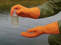 У Чугуєві перевірили стан води після удару по нафтобазі: що виявили
