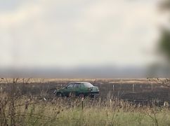 Полиция Харьковщины показала фото с места, где подорвался тракторист