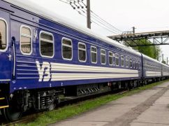 На Харківщині через безпекову ситуацію затримується приміський поїзд