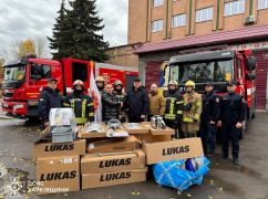 Поляки передали допомогу для харківських рятувальників