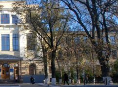 ГБТУ прокомментировал, почему не увольняет судимого за коррупцию ректора Одарченко