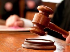 Драка подростков среди города: в Харькове привлекли к ответственности мать 13-летней девушки