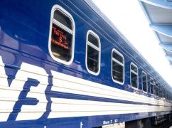 На Харківщині затримуються три приміські поїзди: які рейси