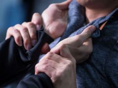 У Харкові син відгамселив 74-річного батька - поліція