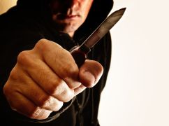 Суд у Харкові покарав чоловіка за замах на вбивство