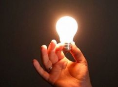 Стало відомо, скільком сімʼям на Харківщині відновили світло