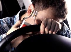 Втік з місця аварії: на Харківщині п&rsquo;яний водій Skoda був спійманий патрульними