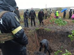 ​​У братській могилі в Копанках на Харківщині є цивільні - поліція