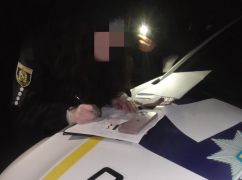 На Харьковщине дочь пьяного водителя пыталась подкупить патрульных