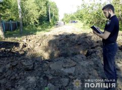 В одном из поселков Харьковского района российский снаряд повредил около 20 домов