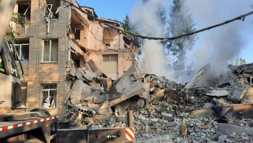 Російські окупанти вщент знищили чотири школи у Харкові