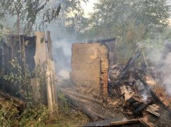 Окупанти обстріляли села на Харківщині: Вражаючі кадри з місця