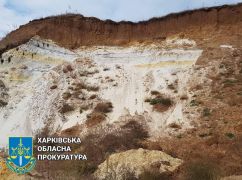 Мільйонні збитки державі та загроза довкіллю: На Харківщині судитимуть фермера за незаконне добування піску