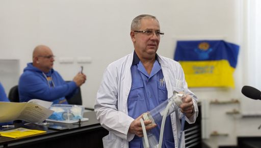 Харківських медиків озброїли новим обладнанням для операцій в польових умовах