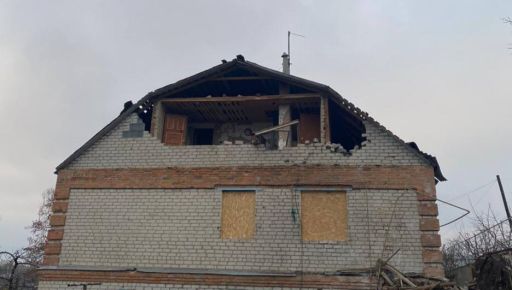 Пошкоджені будинки, зруйнований гараж: Росіяни вночі вдарили ракетами по Куп'янську на Харківщині