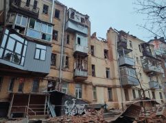 Разбитые квартиры и магазины: В Харькове из обстрелянного дома отселили жильцов