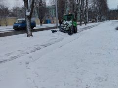 В Харькове на улицы вышла спецтехника