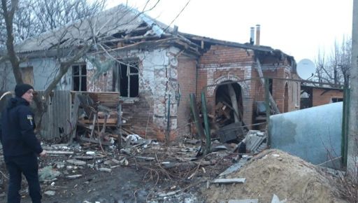 Харьковские правоохранители показали руины частных домов, которые накануне обстреляли рашисты