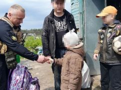 На Харківщині з сіл, що розташовані поблизу лінії фронту, поліція евакуювала 7 дітей