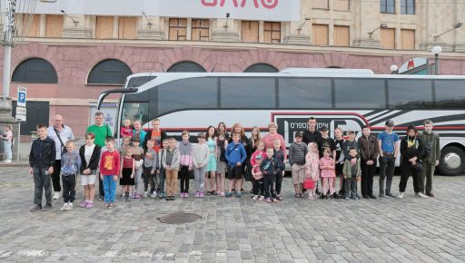 У Болгарію на відпочинок відправили 50 вихованців будинків сімейного типу з Харківщини – нардеп