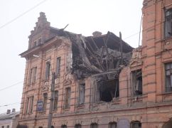 Окупанти ударили ракетами в самісінький центр Харкова
