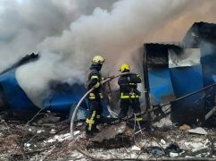 У Харкові рятувальники дістали з-під завалів 27 людей