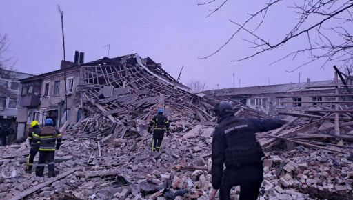 Ракетна атака на Великий Бурлук на Харківщині: Під завалами знайшли 4 жертву