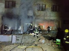 У Харкові внаслідок удару дронів пошкоджені готель, будинки та інфраструктура: Кадри з місця