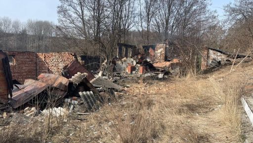 Оккупанты боевым дроном уничтожили частный дом в Харьковской области: Кадры с места