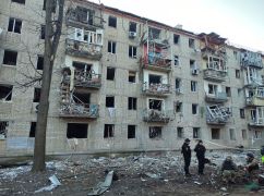 Обстріл Харкова новими авіабомбами: Пошкоджено 18 багатоповерхівок, вибито 800 вікон
