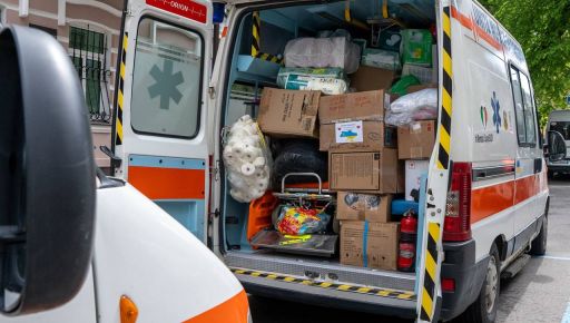 Італійські благодійники передали для України три автомобілі швидкої допомоги