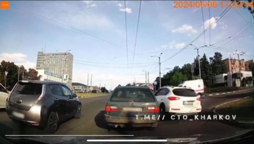 В Харькове нашли и наказали водителя, который стал "героем" соцсетей из-за инцидента с медиками