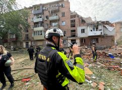 Обстрел жилого дома в Харькове: ГСЧС сообщила, сколько времени нужно для разбора завалов