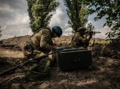 Військові показали, як зачищають відбиті позиції у Вовчанську