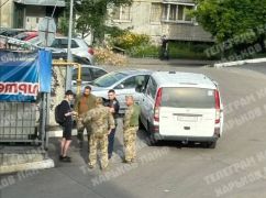 Принудительная доставка в ТЦК: В Харькове военкомат объяснил обнародованное видео