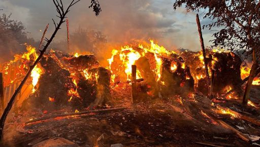 Появились фото последствий вчерашнего удара по Казачьей Лопани в Харьковской области