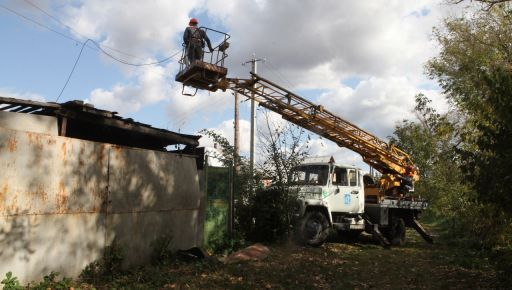 Енергетики відновили світло у двох селах на Харківщині