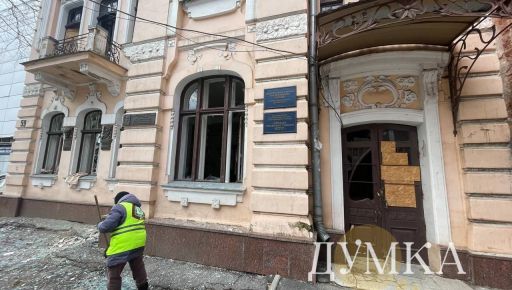 Оккупанты повредили историческое здание союза писателей Украины в Харькове (ФОТОФАКТ)