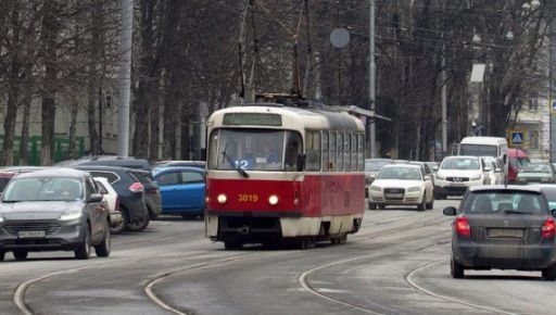 Один із харківських трамваїв змінить маршрут через ремонт колій