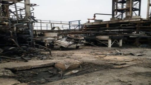 В сети появились первые фото с НПЗ в Харьковской области, по которому ночью били оккупанты